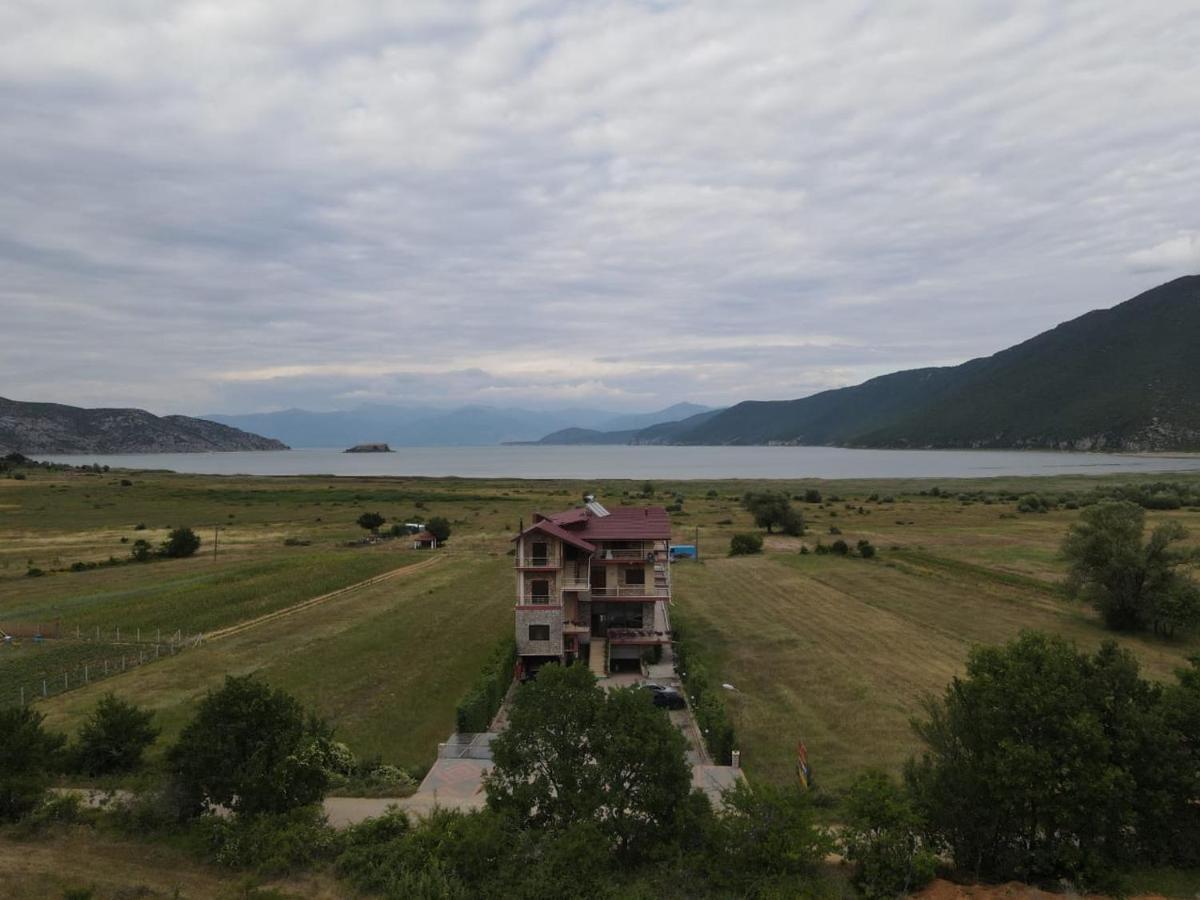 Hotel Restaurant Aleksander Korce Luaran gambar