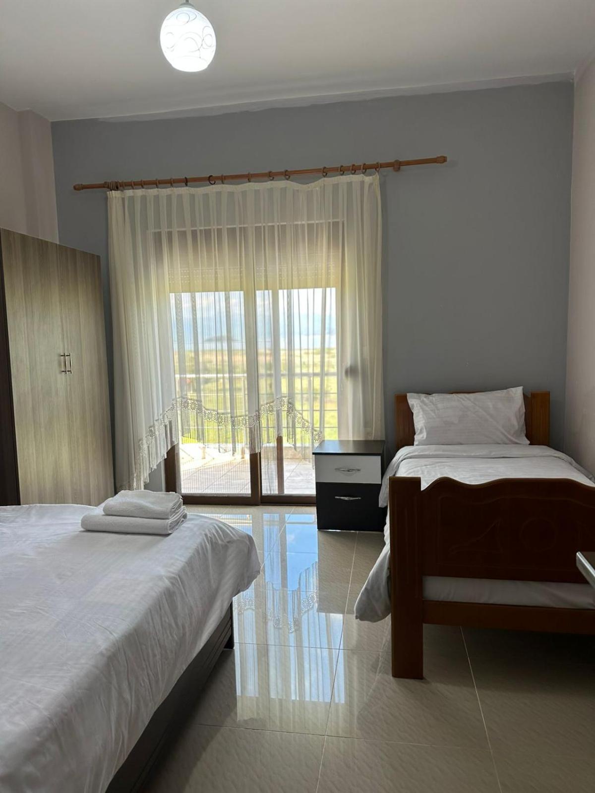 Hotel Restaurant Aleksander Korce Luaran gambar